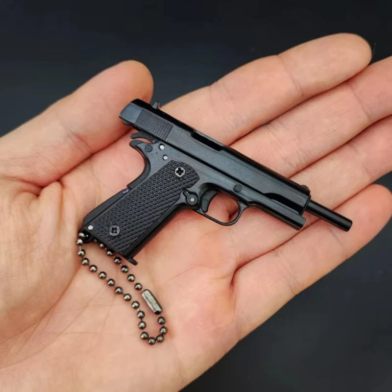 1:3 Scale Colt 1911 Pubg Detachable Tactical Pistol Metal Toy Gun Model Alloy Keychain Collection Decorations Hanging Gift Peaceful Pleasures Health and Wellness