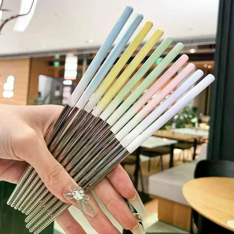 Korean Travel Cutlery Set – Stainless Steel Spoon & Chopsticks