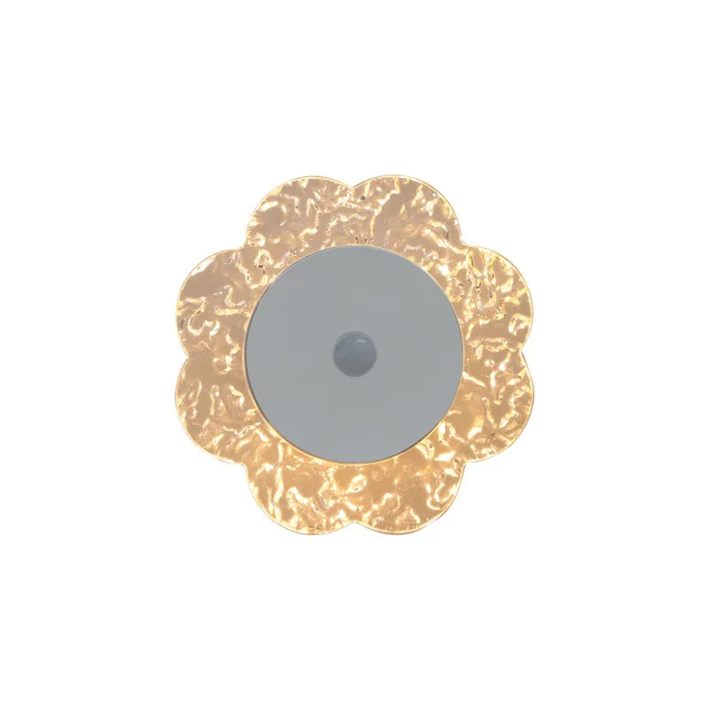 Eight Petal Flower Wall Lamp | Motion Sensor, Dimmable, No Wiring