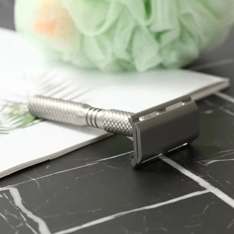 2026 YAQI Ghost Cross Grain Pattern Titanium Lightweight Safety Razor for Smooth Shaving Experience Peaceful Pleasures Health and Wellness