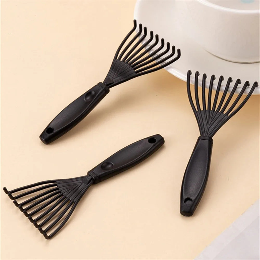 Portable Hair Brush Cleaner Tool | Black Bristle Comb Cleaner