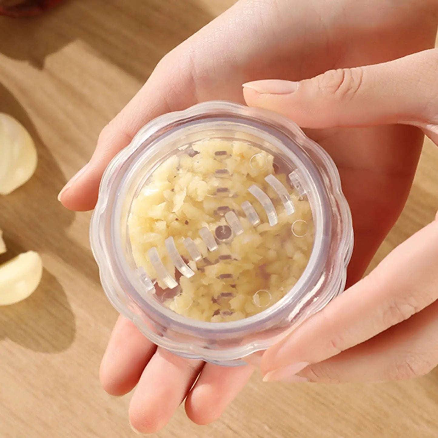Manual Garlic Twister Grinder – Ginger & Onion Mincer Tool