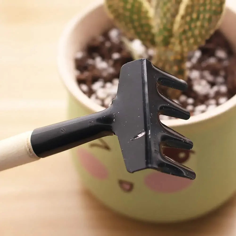 Mini 3-Piece Garden Tool Set – Trowel, Rake & Shovel Kit