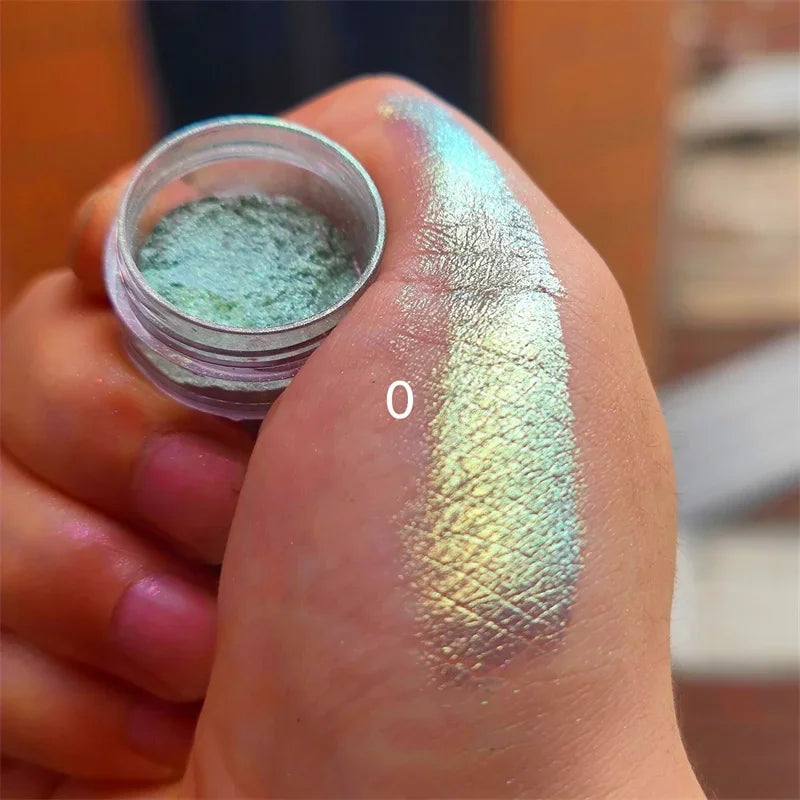 Holographic Duochrome Eyeshadow | MultiChrome Shifting Pigment