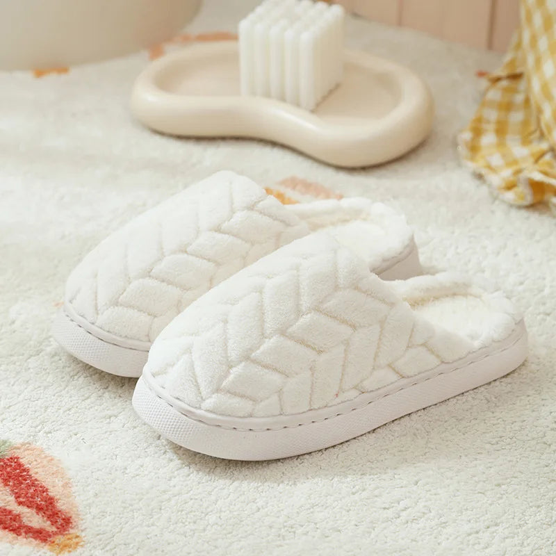 Women's Fuzzy Plush Slippers – Warm Soft Sole Indoor Slides