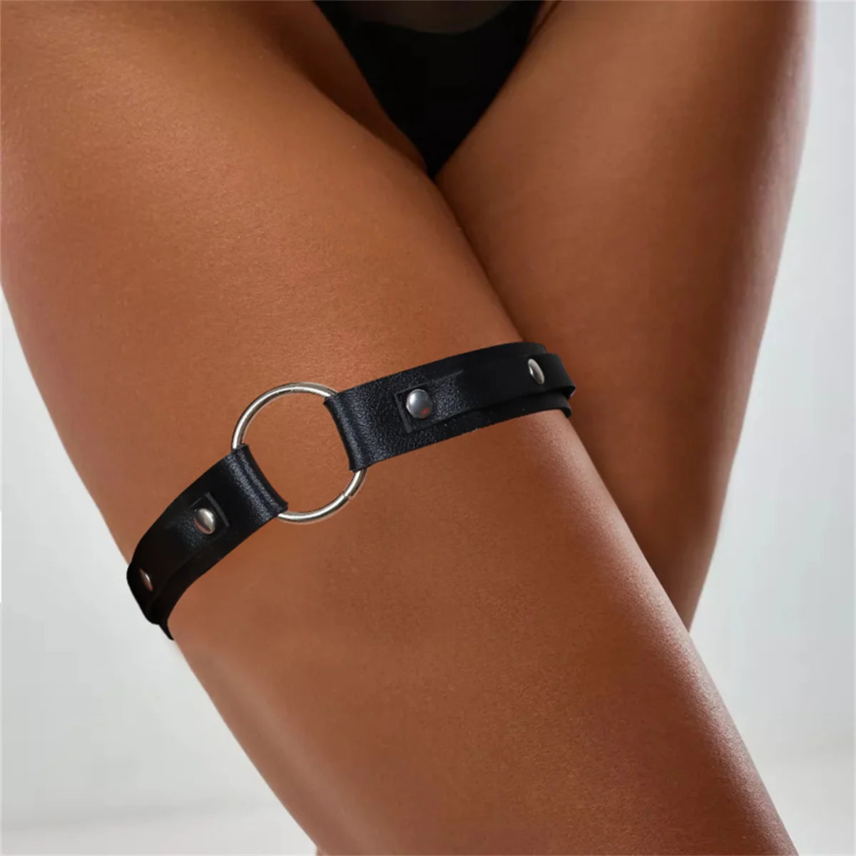 Medieval Leg Props PU Leather Punk Rivet Leggings Harness Metal Sword