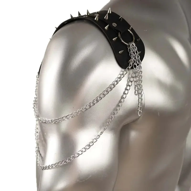UYEE Unisex Synthetic Leather Shoulder Armor Rivet Details Chain