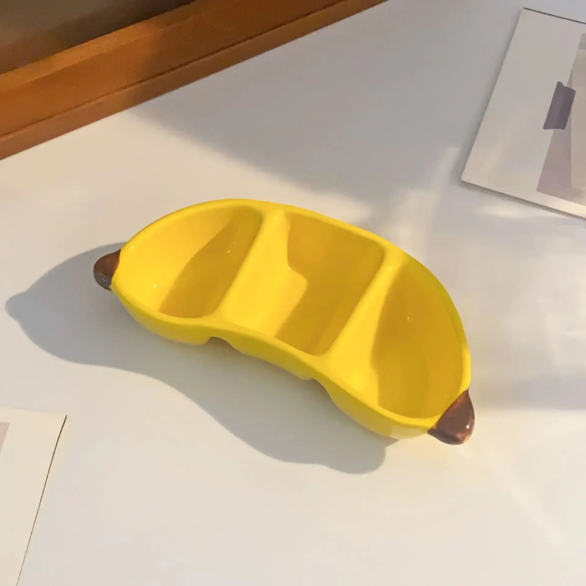 Ceramic Dipping Dish Household Flavor Dish Fruit Shaped Dish Dining Table High Aesthetic Value Apple Banana Seasoning Snack Dish Peaceful Pleasures Health and Wellness C