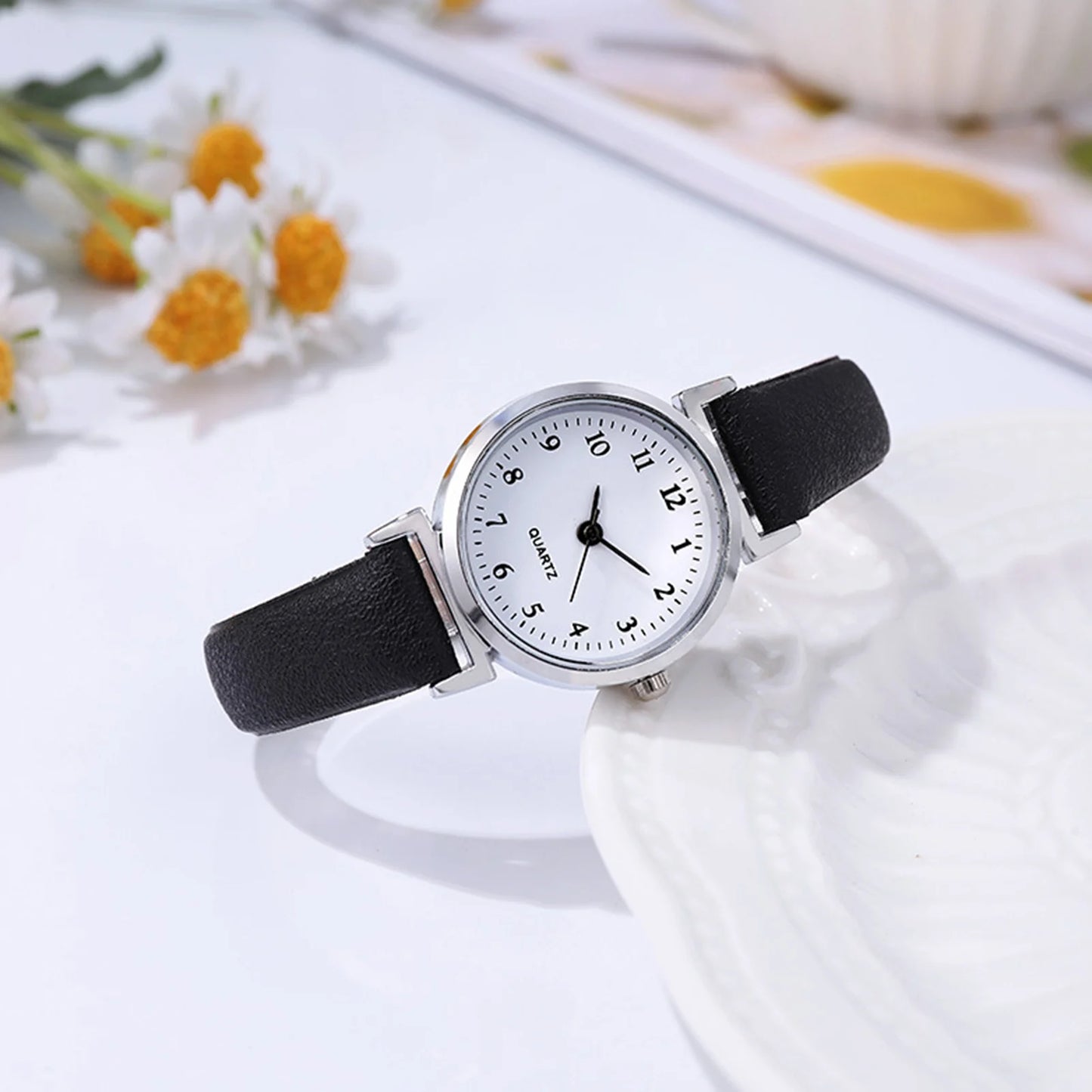 Students Business Quartz Watch Round Dial Shape Easy to Wear Casual Watch for Home Office Working Shopping Peaceful Pleasures Health and Wellness