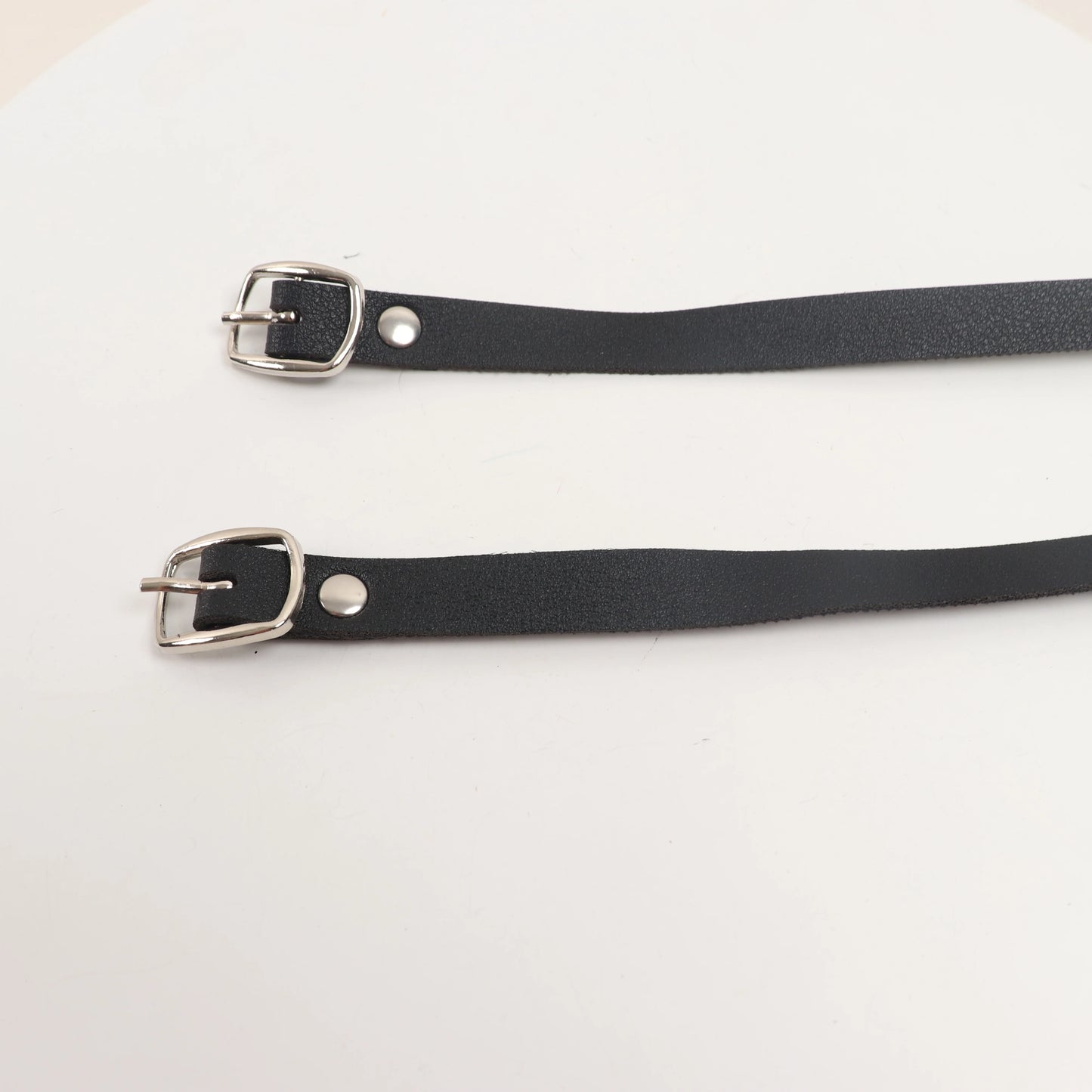 Fashion PU Leather Spiked Choker Punk Collar Women Men Rivets Studded