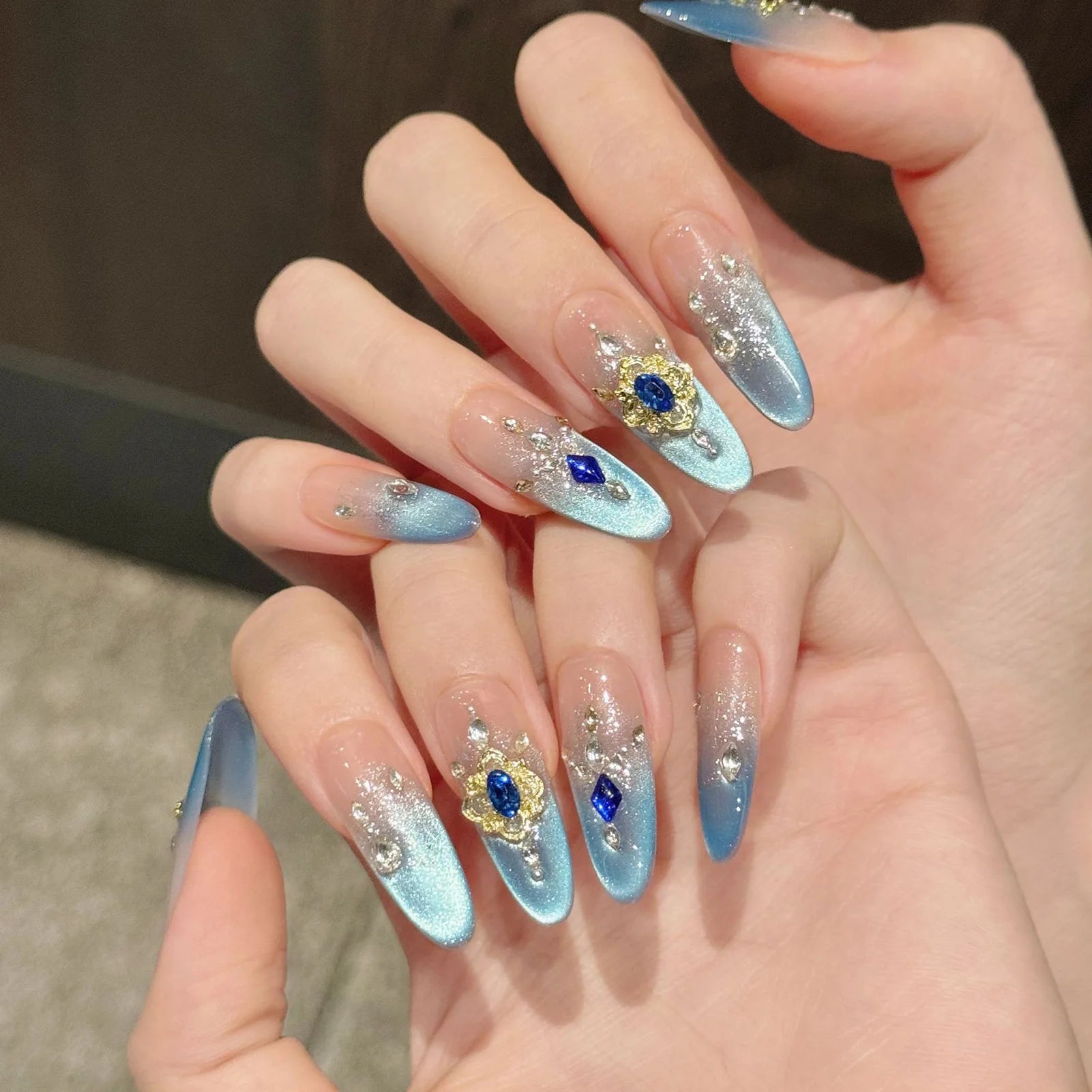 10pcs Handmade Press on Nails Green Flower Print Short Oval Head Fake Nails Wearable Glitter Green Cat Eye False Nail Tips Peaceful Pleasures Health and Wellness M