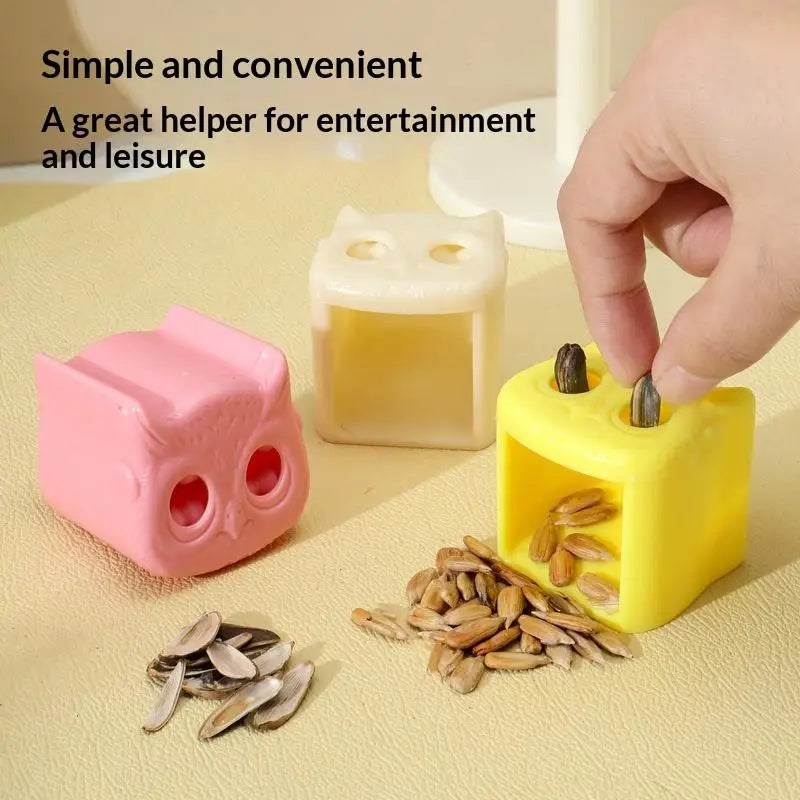 Manual Sunflower Seed Sheller – Clean, Easy & Portable