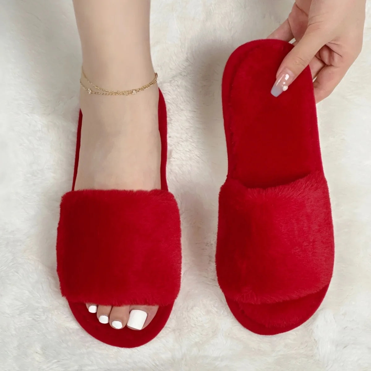 Women's Fluffy Faux Fur Winter Slippers | Plush Warm EVA Slides
