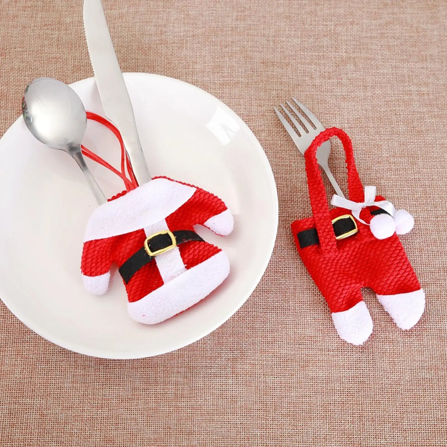 Tableware Utensils Holder For Christmas Christmas Decoration Ornaments Utensil Organizers For Dining Table Restaurant Hotel Peaceful Pleasures Health and Wellness