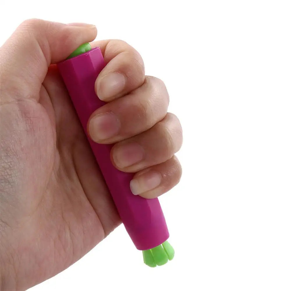 Offuce Healthy School Supplies Clean Teaching Hold Teaching On Chalkboard Non-toxic Chalk Clip Chalk Accessories Chalk Holder Peaceful Pleasures Health and Wellness