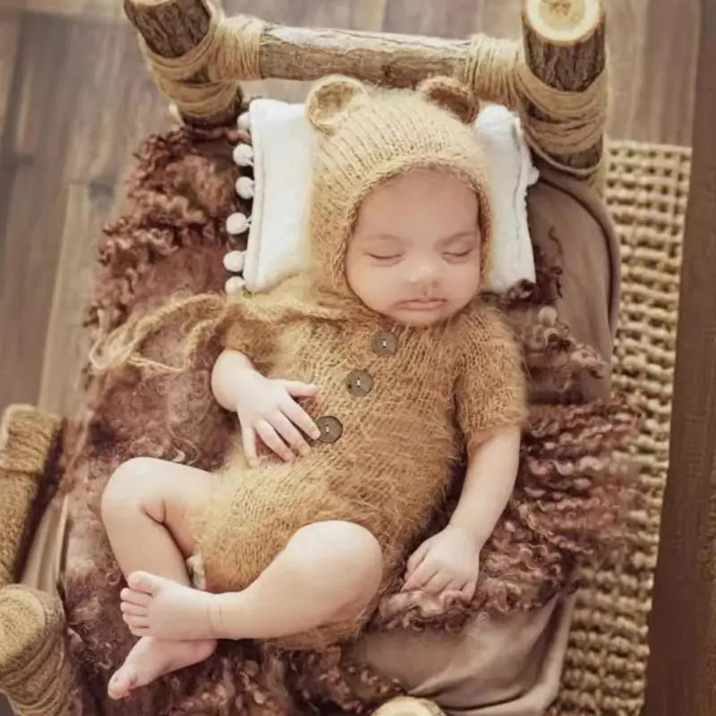 Baby Bear Newborn Photo Prop Set – Soft Romper & Hat 0–6M