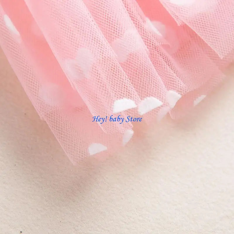 Newborn Photography Props – Lace Skirt & Crown Set (0–6M)