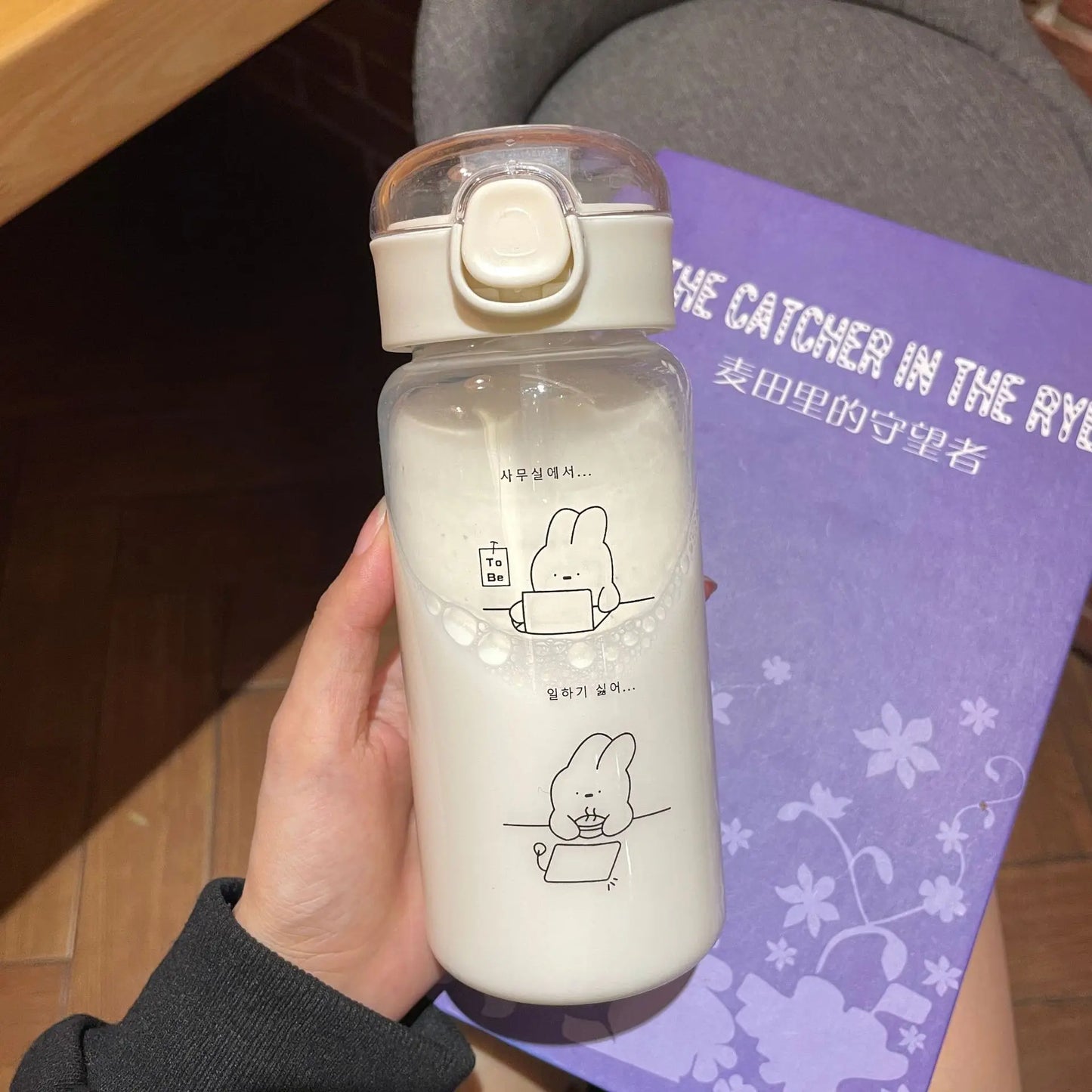 520-600ML Transparent Creative Printed Plastic Water Bottle Bouncing Straw Sports Cup Outdoor Travel Portable Water Bottle Regal Peaceful Pleasures Health and Wellness 520ML working rabbit 501-600ml