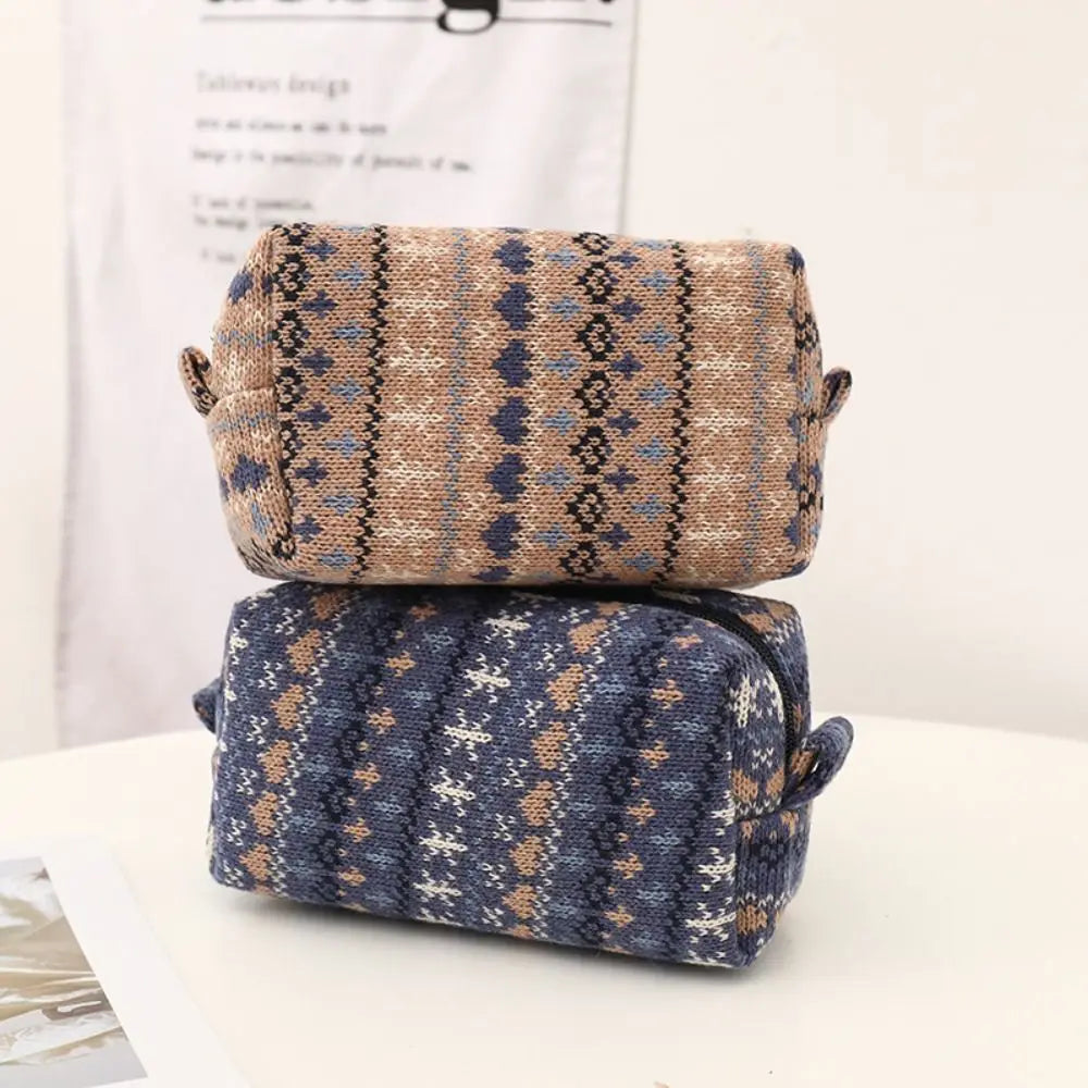 Knitted Fabric Christmas Cosmetics Storage Bag Dirt-proof Girl Heart Christmas Pencil Case Large Capacity Kawaii Peaceful Pleasures Health and Wellness