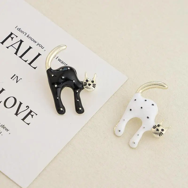 Cute Cat Enamel Brooch – Black & White Kitten Pin Gift
