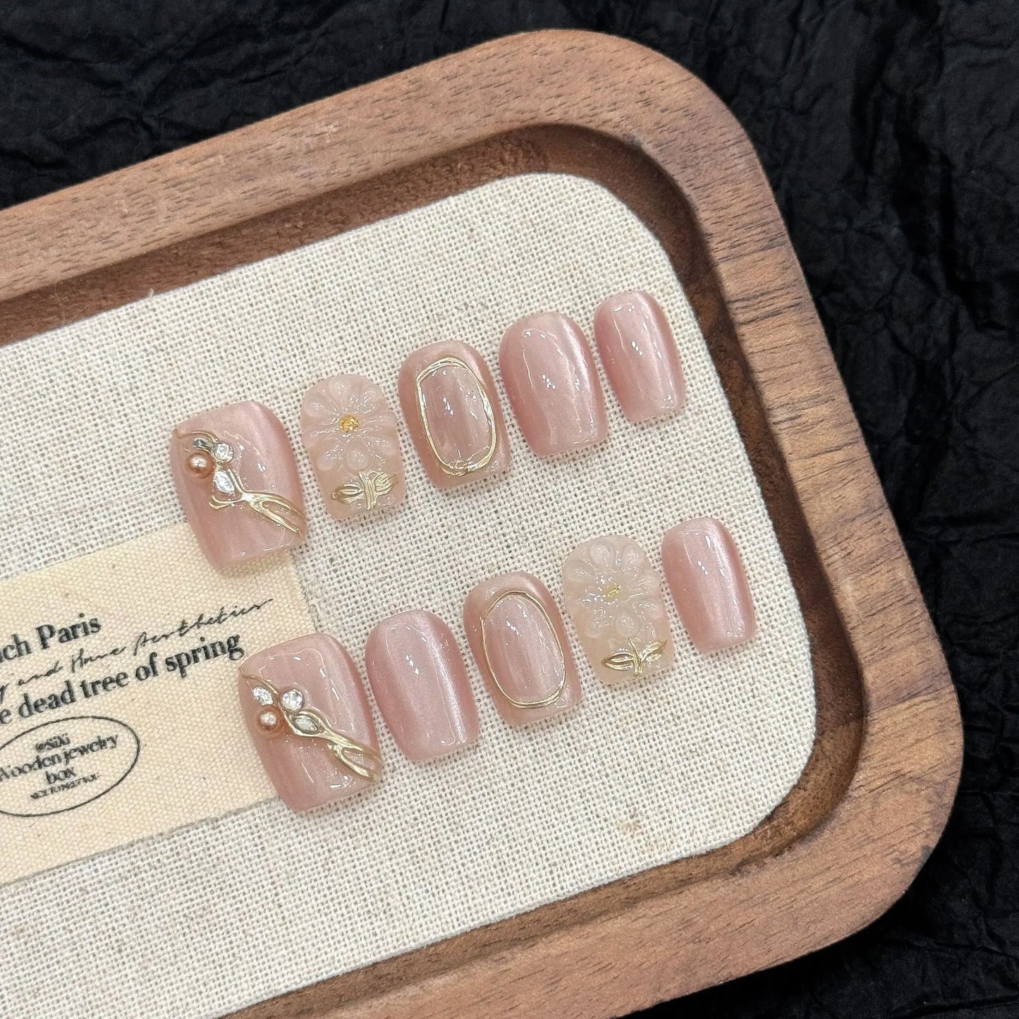 10pcs Handmade Press on Nails Sweet Shiny Cat Eye Fake Nails with Flower Wearable Detachable Short Oval Head False Nail Tips Peaceful Pleasures Health and Wellness XS 2