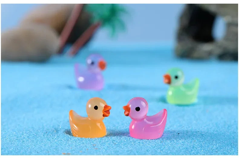 Miniature Kitchen Resin Figurines for Fairy Garden & Moss Décor