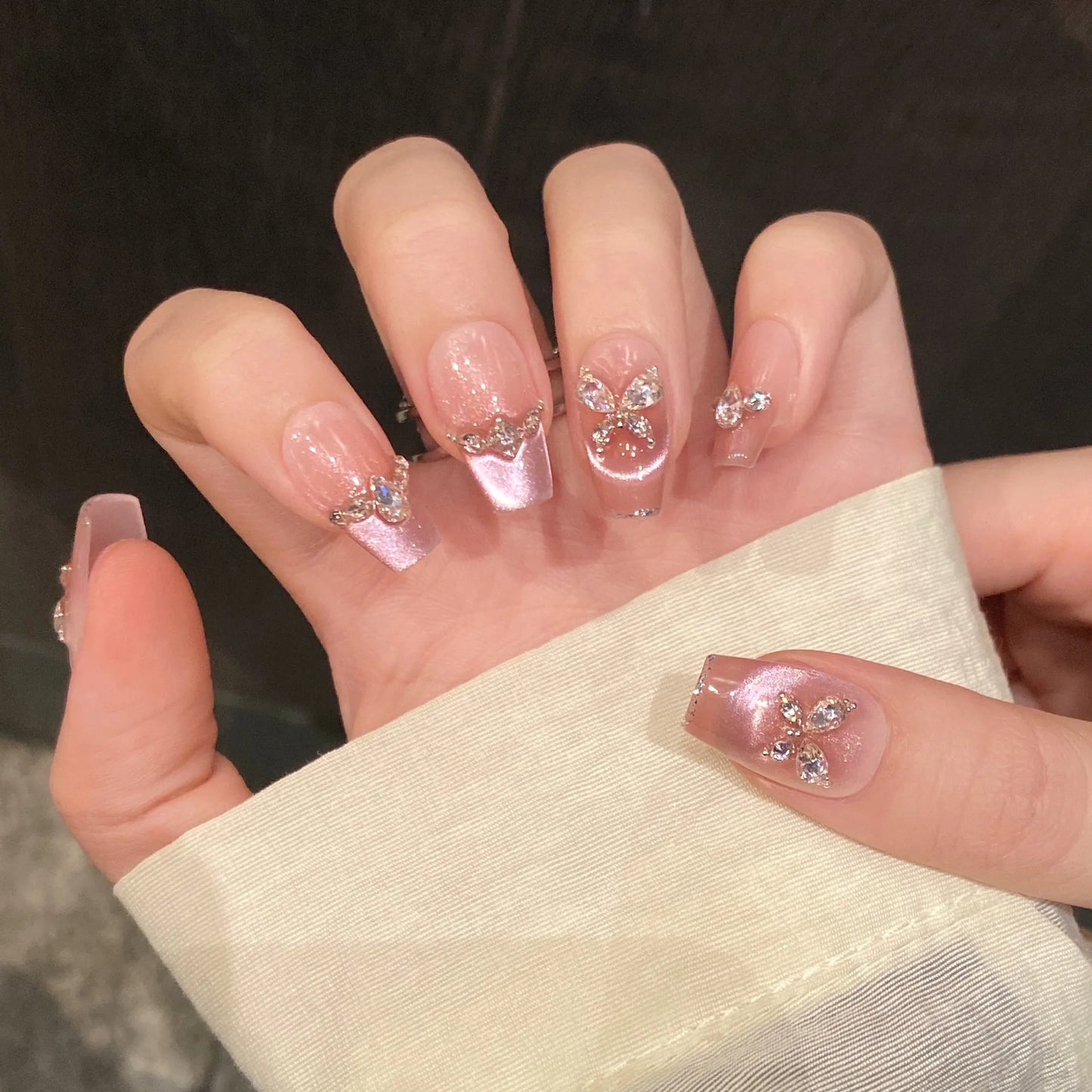 Press On Nails French Cat Eye Butterfly Set – 10pcs