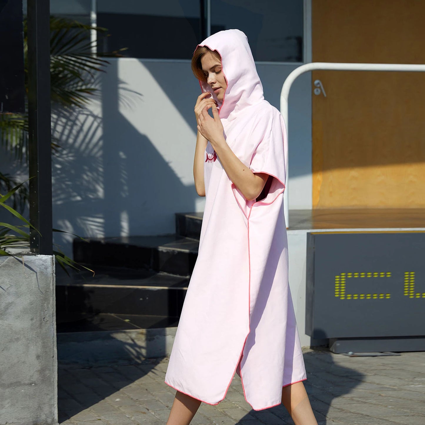Swim Towel Wetsuit Beach Poncho Surf Changing Hood Microfiber Blanket
