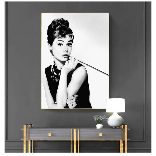 Make Up Modern Poster Prints Canvas Painting Wall Art Modular Picture For Bedroom Home Decor Classic Audrey Hepburn Potrait Peaceful Pleasures Health and Wellness