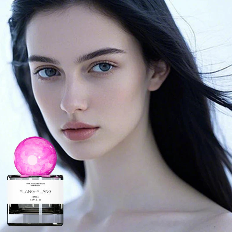 Women's Floral & Fruity Perfume – Long-Lasting Date Night Scent