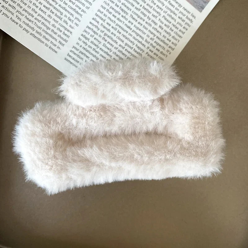 Fashion Plush Scratch Clip with High End Feel Large Autumn and Winter Hair Clip Shark Hair Clips Headband Cute Furry Hair Clips Peaceful Pleasures Health and Wellness beige10.5cm