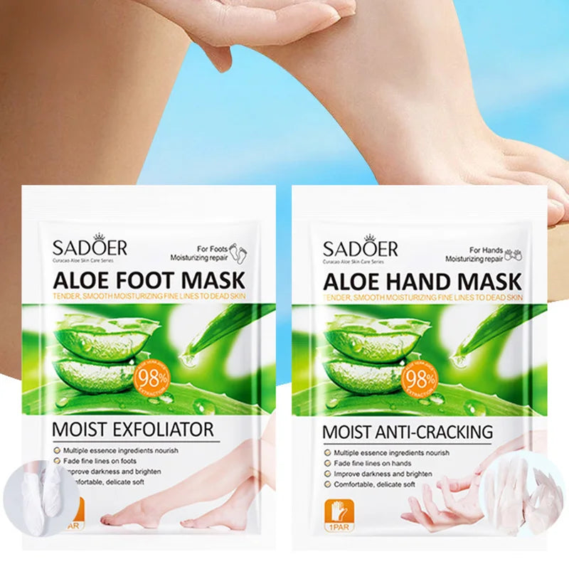 SADOER Aloe Vera Foot & Hand Mask – Exfoliating Peel, Moisturizer