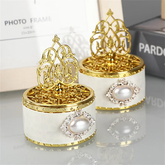 European Hollow Gold Gift Box – Wedding & Baby Shower Favors Decorative Gift Box Oasis Select