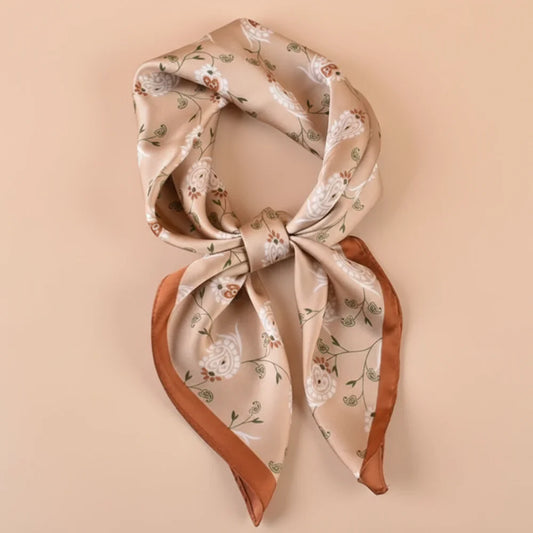 Women's Printed Square Scarf 70x70cm – Silk-Feel Shawl & Wrap Printed Square Scarf Oasis Select