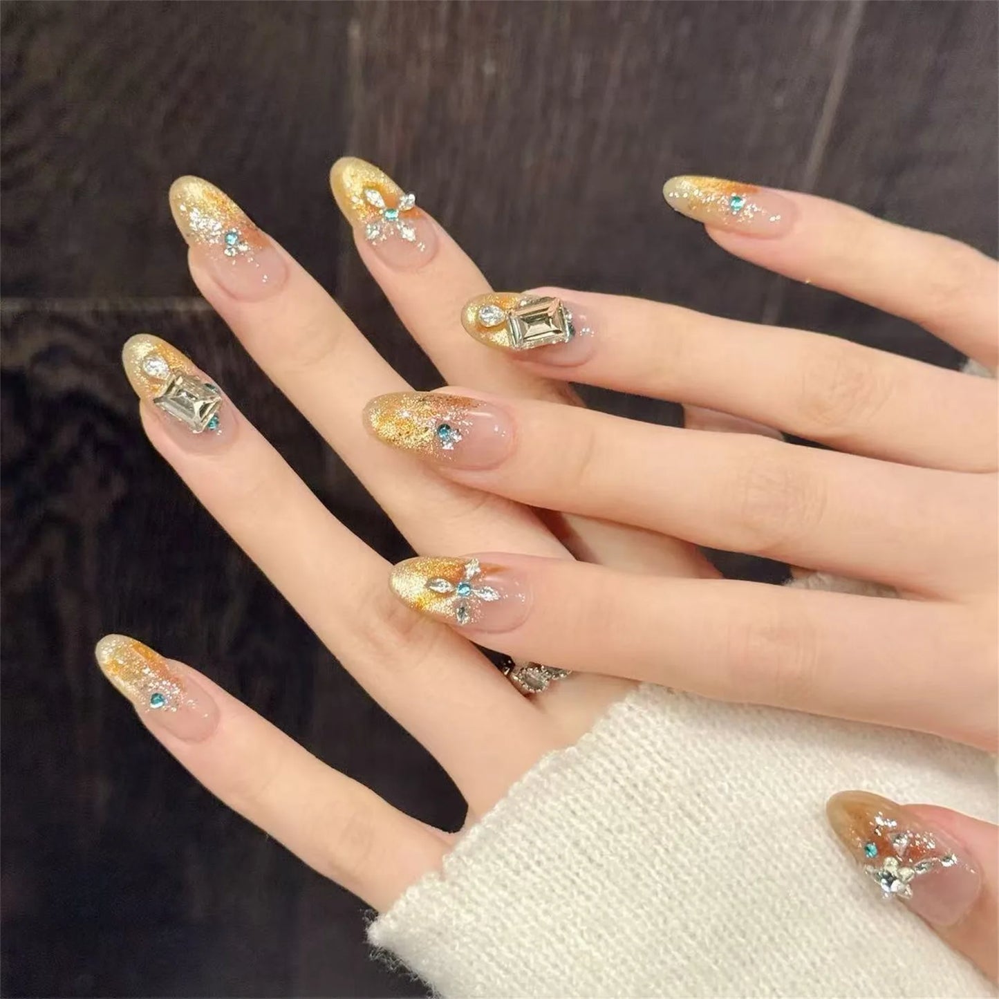 Glass Bead Cat Eye Press On Nails – 10pc Luxury False Nail Set