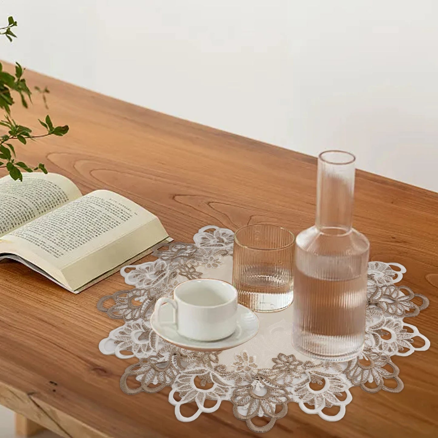 Round Tablecloth Lace Floral Table Cover Dustproof Home Festival