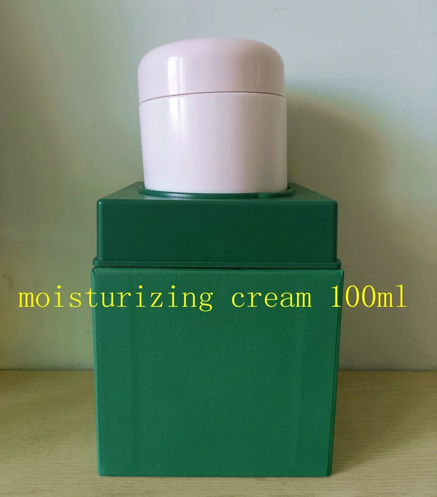 Alcohol-Free Floral Moisturizing Face Cream | Unisex Hydration