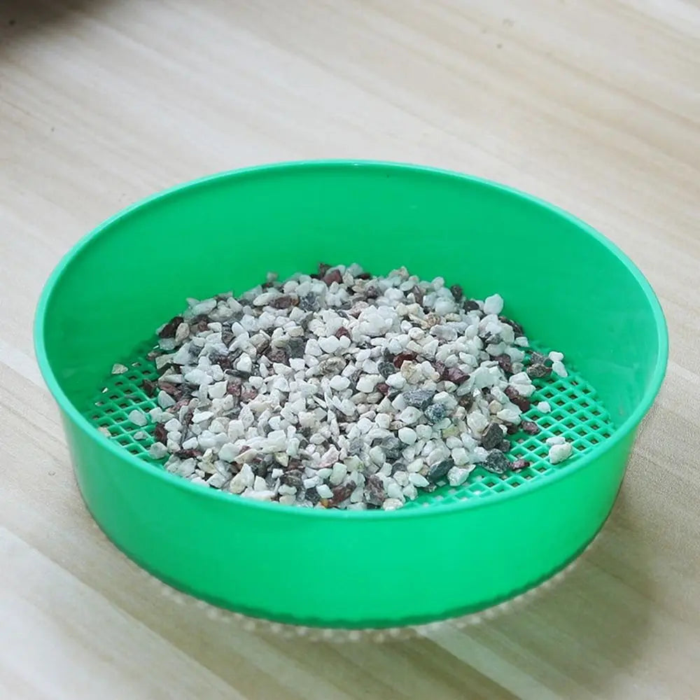 Portable Plastic Garden Soil Sieve – Washable Seedling Sifter