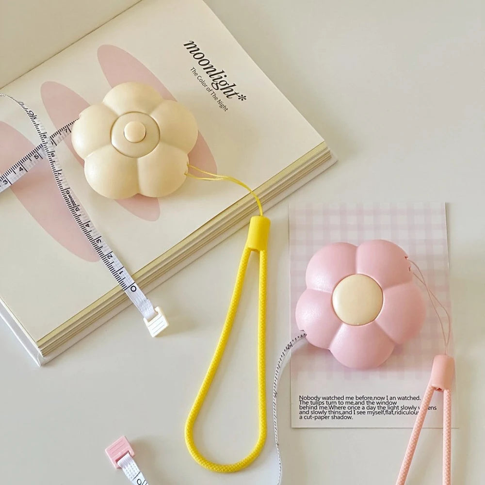 Petal Shaped Mini Tape Measure Portable Automatic Retractable Soft