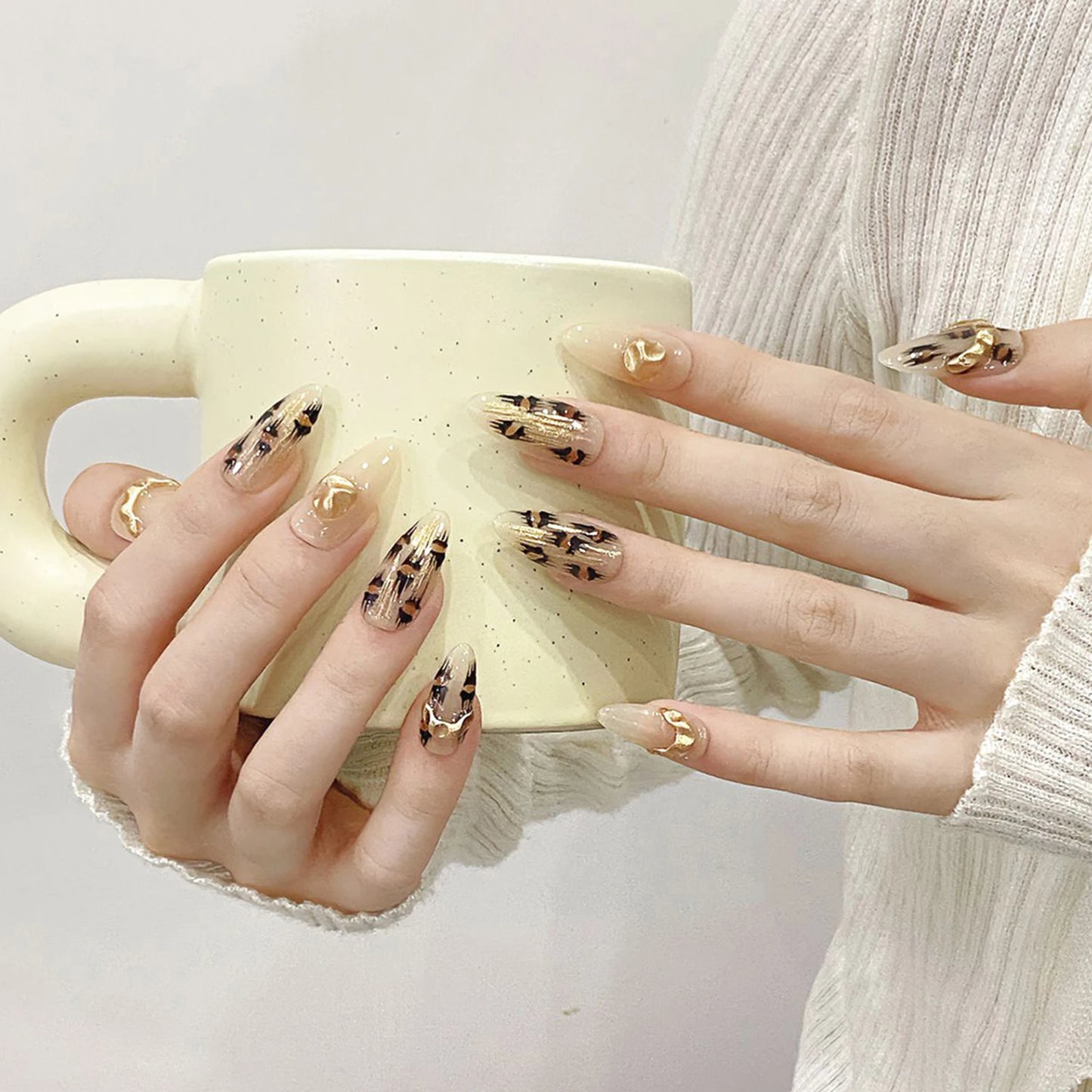 Almond Press On Nails – Leopard Gold Foil French Tips, 10pcs