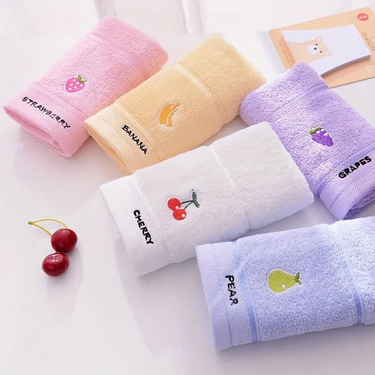 3 Random Color Fruit-Patterned Towels, Pure Cotton Children's Towels, Cartoon Fruit Baby Towels, Small Square Towels, Essential Home Items, Skin-Friendly and Non-Irritating Children's Towels Peaceful Pleasures Health and Wellness