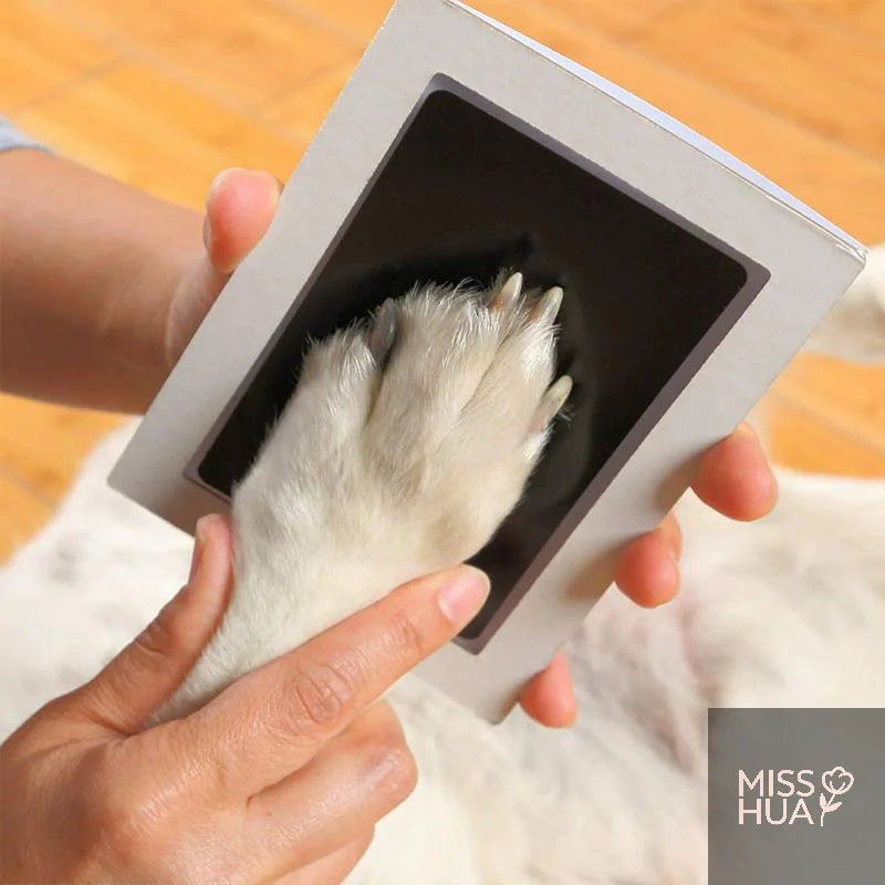 Pet Paw Print Ink Kit – Non-Toxic Inkless Stamp Pad for Cats & Dogs