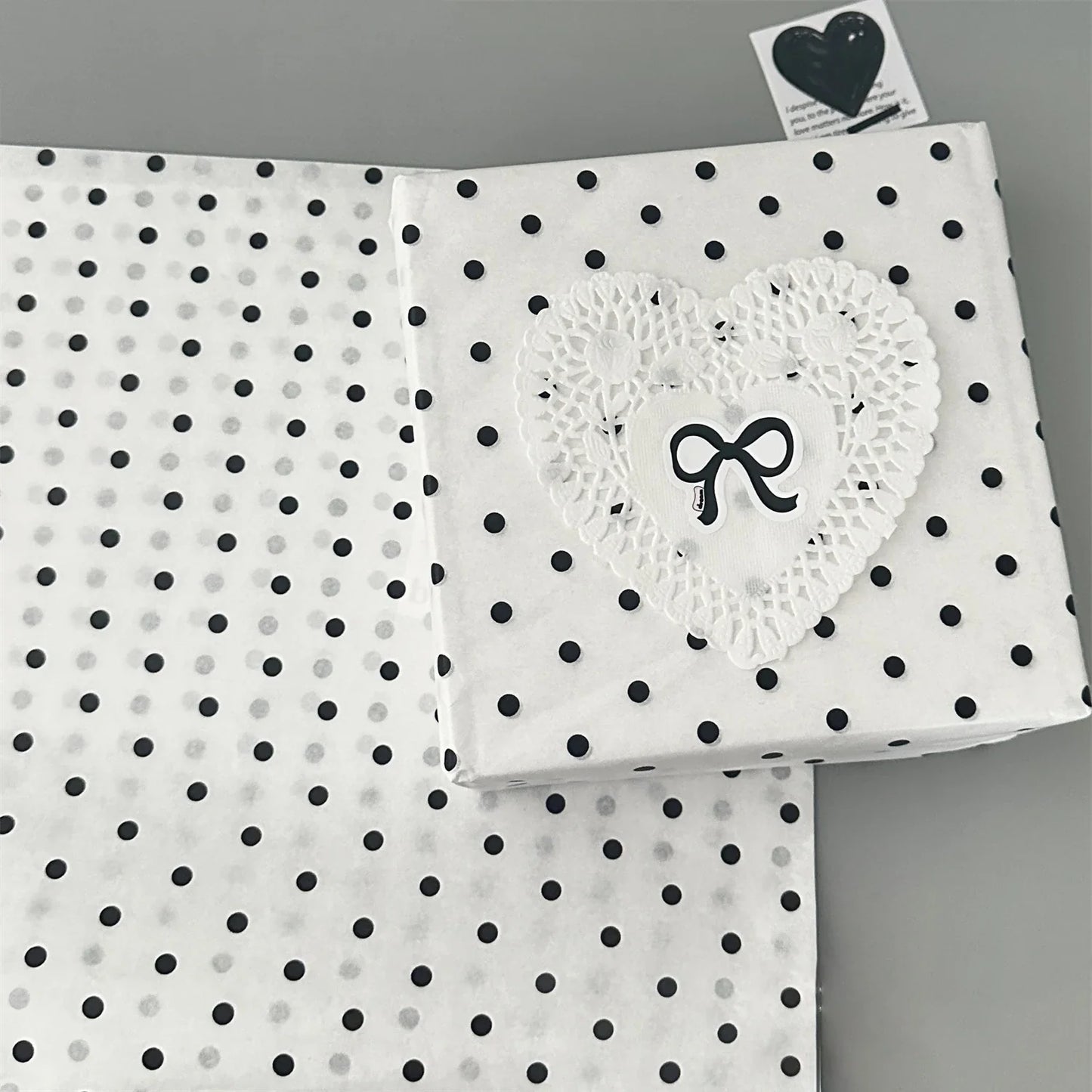 Polka Dot Pearl Flower & Gift Wrapping Paper Sheets – 10 Pack