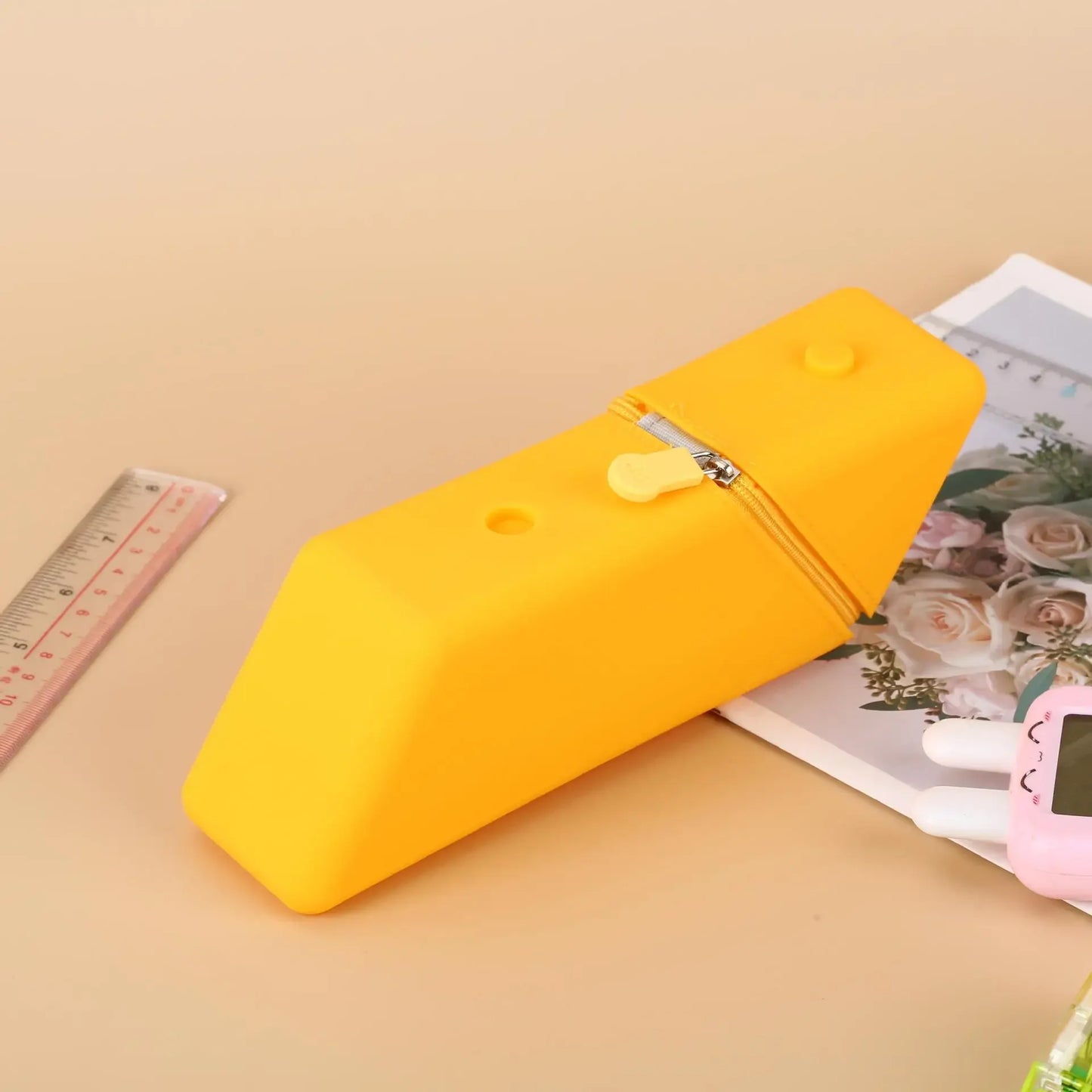1pcs Silicone Pencil Case Large Capacity Student Pencil Case Gradient Rectangular Stationery Organizer Pencil Case Peaceful Pleasures Health and Wellness Yellow