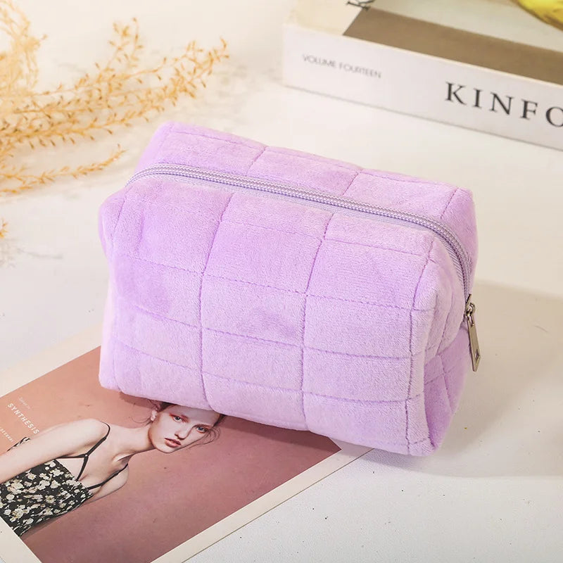 Large Faux Fur Cosmetic Bag – Travel Makeup Organizer Pouch