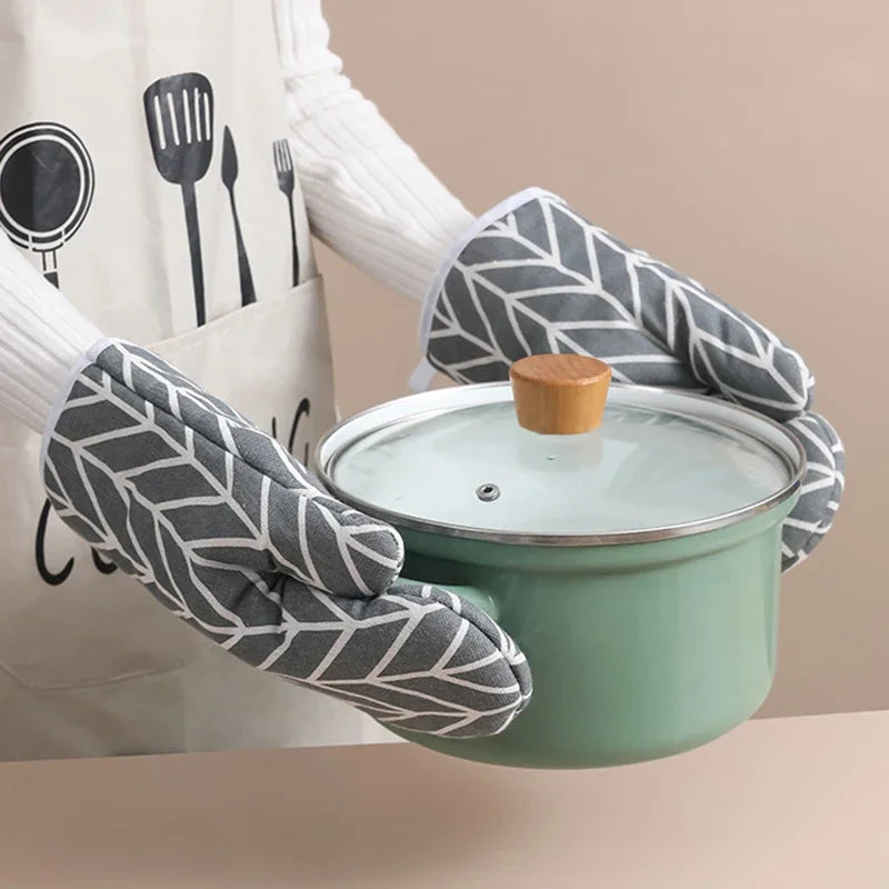 Heat-Resistant Oven Mitts | Insulated Kitchen Gloves 2-Pack