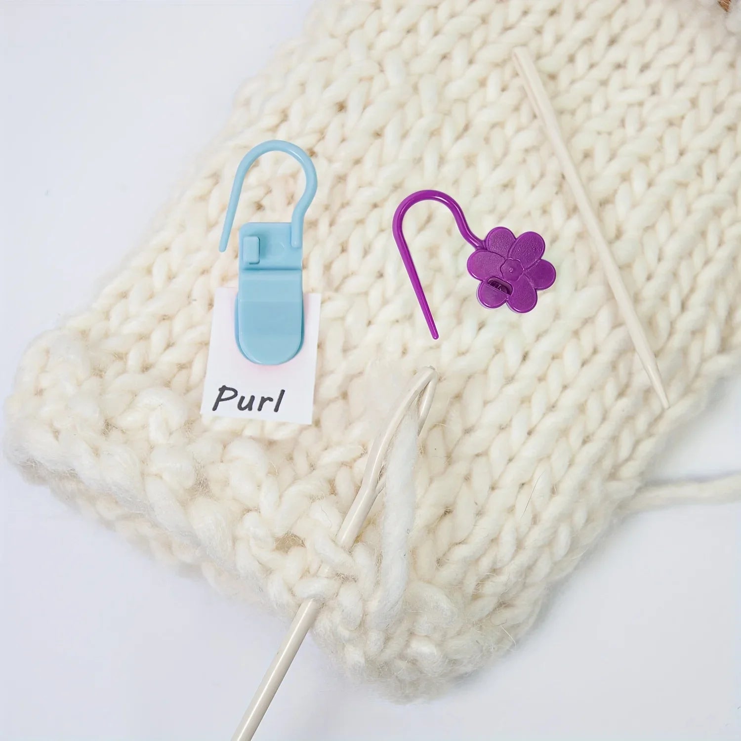 60 knitting Needle labels, 20 locking needles clip crochet needle labels, crochet needle set with 1 set and 1 plastic cover Peaceful Pleasures Health and Wellness