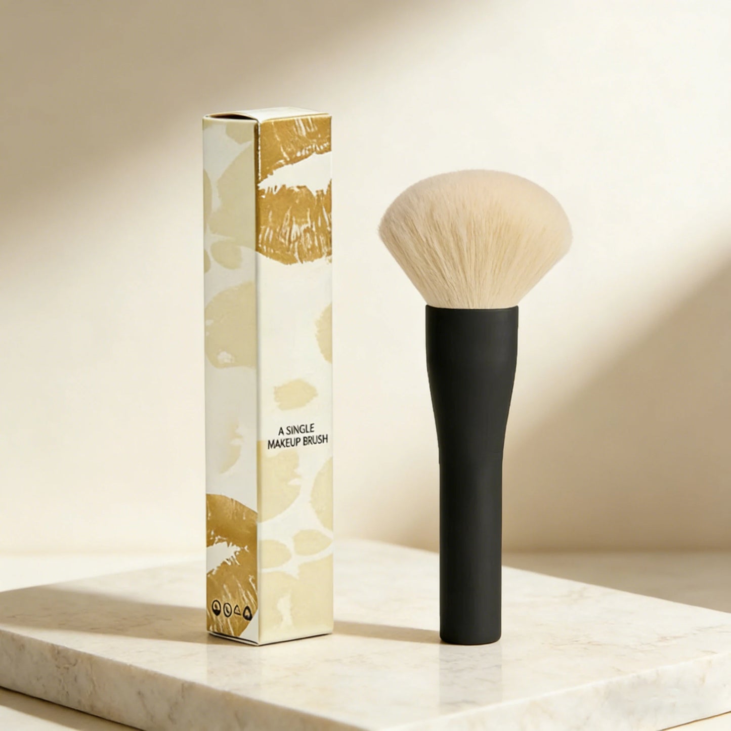 Extra-Large Soft Bristle Powder Blush & Highlighter Brush