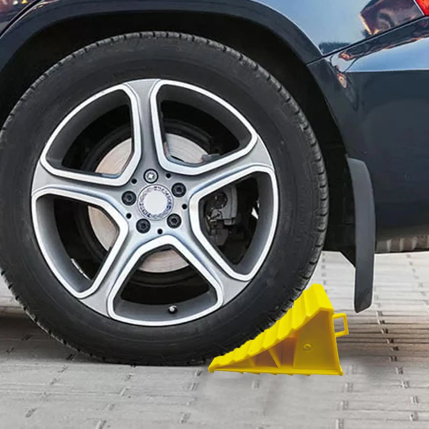Car Wheel Chock with Handle – Anti-Slip Tire Stop Block