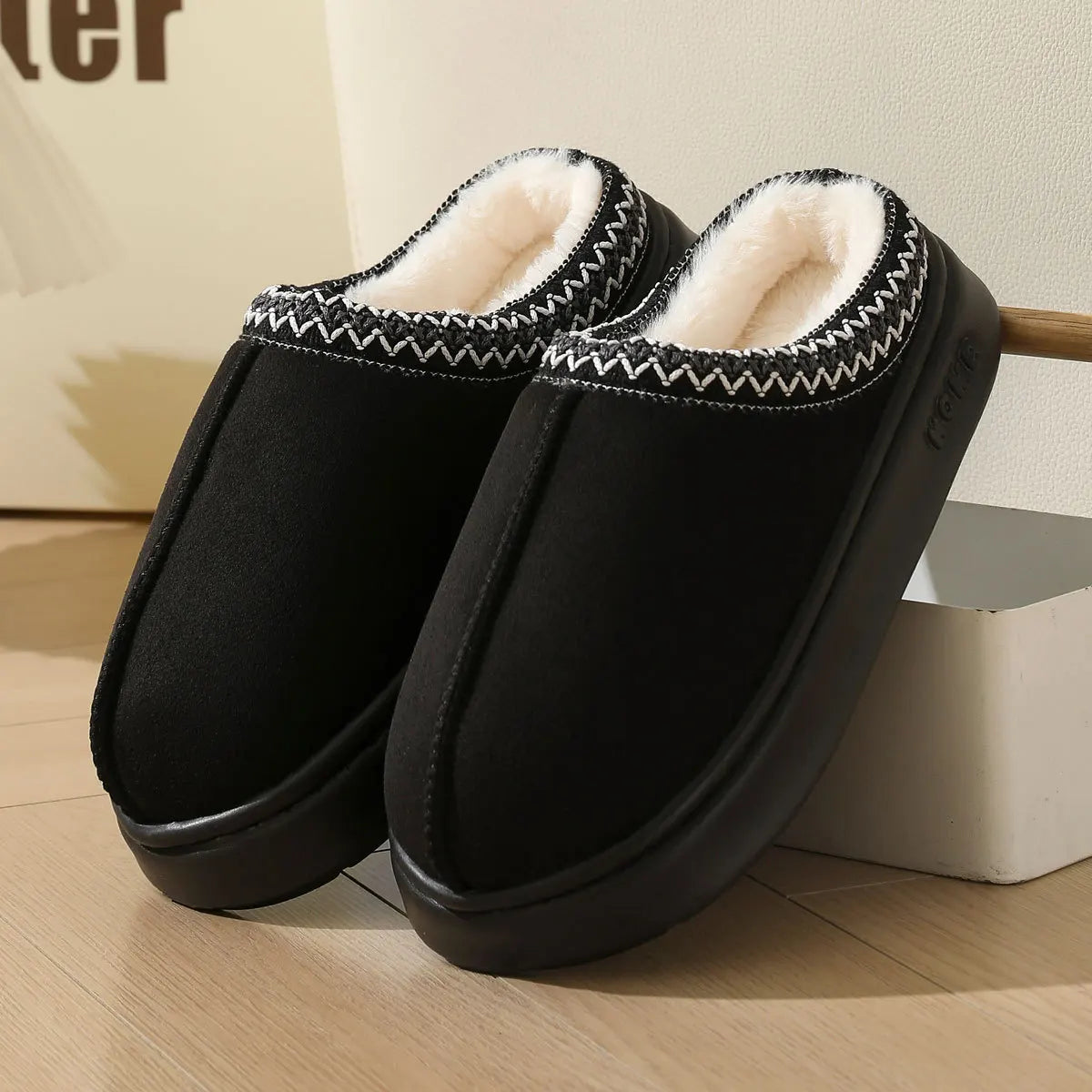 Autumn and winter lace-trimmed fashion cotton slippers for men and women, suitable for both indoor and outdoor use, providing wa Peaceful Pleasures Health and Wellness black 36-37